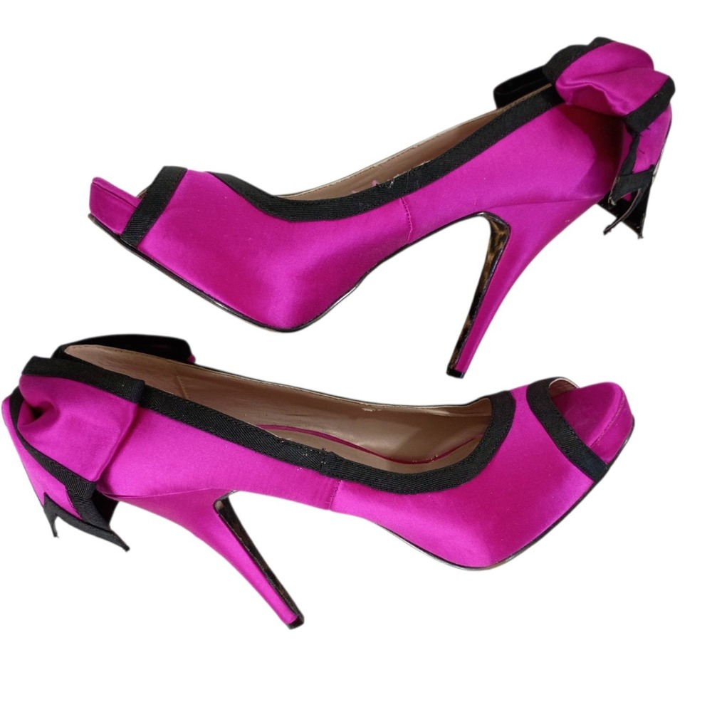 Betsey Johnson Vintage Fuchsia Satin Peep Toe Bow Stiletto Heels Womens 10M